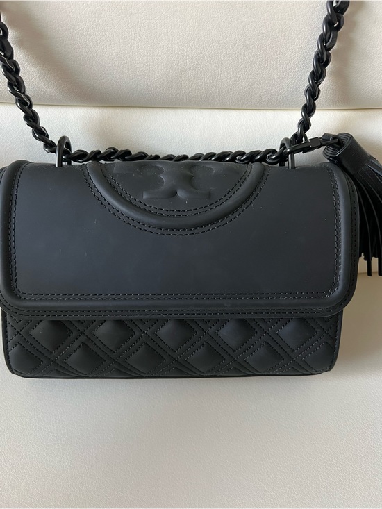 Tory Burch Handbags - Tory Burch Black Quilted Logo Shoulder Bag with Chain Strap